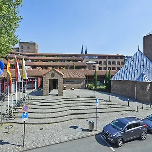 4* Otel Maternushaus